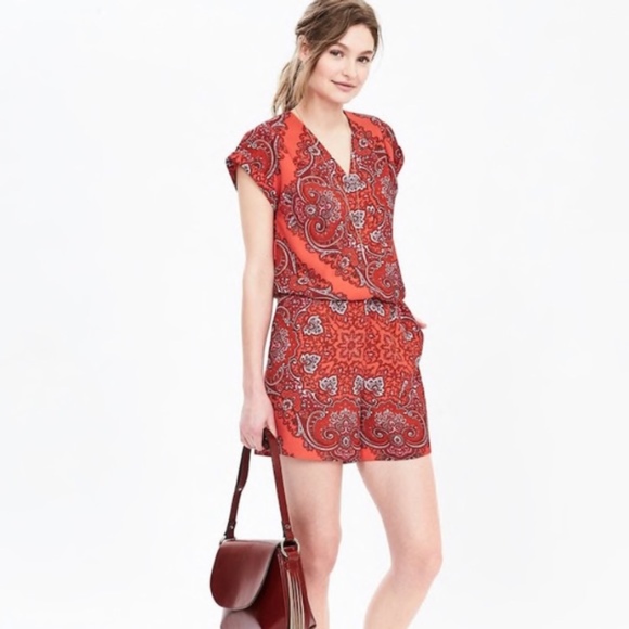 Banana Republic Dresses & Skirts - Banana Republic Paisley Romper Size 6